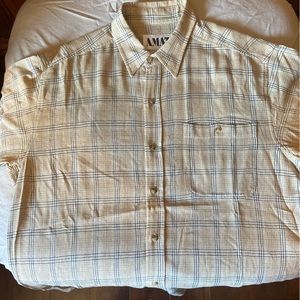 Vintage AMATI silk short sleeve button down shirt. Mens large.